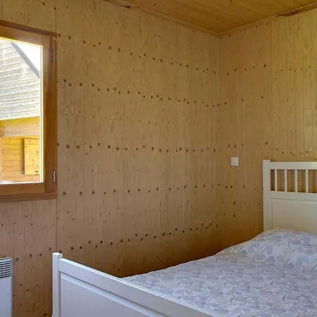 בקתה Chalet De La Besbre Jaligny